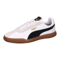 Puma Buty Club Kayzer Og 40260402. Białe buty sportowe na co dzień męskie Puma, z gumy, bez zapięcia, do piłki nożnej. Za 186.99 zł.