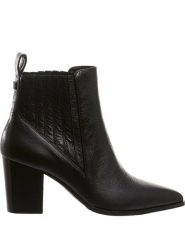 Högl Skórzane botki "Luke" w kolorze czarnym rozmiar: onesize. Czarne botki damskie HÖGL, eleganckie, bez obcasa, bez zapięcia. Za 409.00 zł.