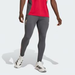 Spodnie treningowe Liverpool FC Tiro 25 Competition. Czarne spodnie sportowe męskie Adidas. Za 279.00 zł.