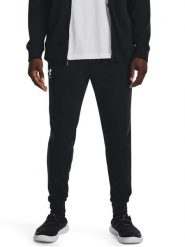 Under Armour Spodnie dresowe "Rival" w kolorze czarnym rozmiar: S. Czarne spodnie dresowe męskie Under Armour, bez wzorów, z dresówki. Za 96.60 zł.