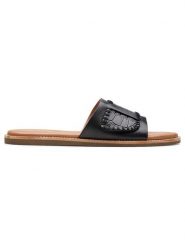Clarks Skórzane klapki "Maritime Mule" w kolorze czarnym rozmiar: 38. Czarne klapki damskie Clarks, bez wzorów, ze skóry, bez obcasa. Za 136.13 zł.