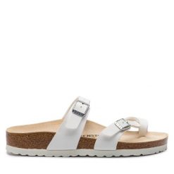 Japonki Birkenstock. Białe klapki damskie Birkenstock, bez wzorów, bez obcasa. Za 279.99 zł.