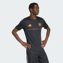 Koszulka Mistrzostwa Świata FIFA 26 Niemcy. Czarne t-shirty sportowe męskie Adidas, xl, z dzianiny, bez ramiączek, do piłki nożnej. Za 149.00 zł.