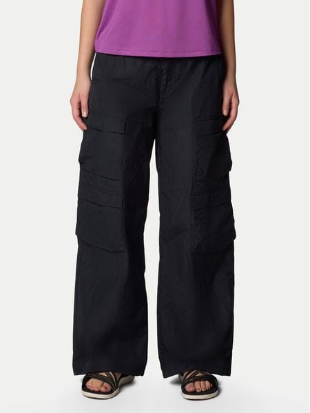 Columbia Spodnie outdoor Elevated View™ Parachute Pant 2118851 Czarny Relaxed Fit. Czarne spodnie sportowe damskie Columbia, xs, z syntetyku, outdoorowe. Za 159.99 zł.