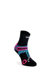 Skarpety turystyczne X-Socks Hike Perform Crew. Czarne skarpetki damskie X-Socks, bez wzorów, z dzianiny. Za 120.99 zł.