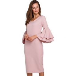 Sukienka elegancka wieczorowa midi z bufiastymi rękawami czarna. Czarne sukienki damskie Makover, l, bez wzorów, eleganckie, bez kołnierzyka, bez ramiączek, midi, dopasowane. Za 289.00 zł.