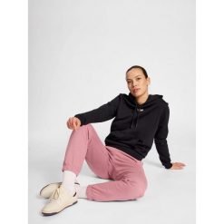 Bluza damska z kapturem Hummel LGC Shai. Czarne bluzy sportowe damskie HUMMEL. W wyprzedaży za 228.00 zł.