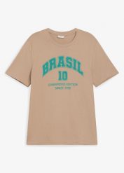 T-shirt z napisem Brasil z czystej bawełny. Brązowe t-shirty męskie bonprix, m, bez wzorów, z bawełny, bez kołnierzyka. Za 19.99 zł.