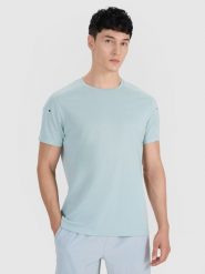 4F Koszulka treningowa regular szybkoschnąca męska 4F x Robert Lewandowski - turkusowa S. Niebieskie t-shirty sportowe męskie 4f, m, z dzianiny, bez ramiączek, na fitness i siłownię. Za 149.99 zł.