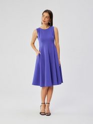 Stylove Sukienka w kolorze fioletowym rozmiar: L. Różowe sukienki damskie Stylove, l, bez wzorów, bez kołnierzyka, bez ramiączek, midi, rozkloszowane. Za 236.61 zł.