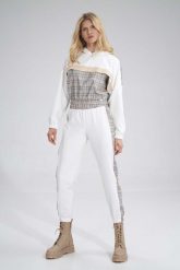Sportowe Spodnie z Kolorowym Lampasem - Wzór 121. Spodnie dresowe damskie Figl, xl, z dresówki. Za 189.00 zł.