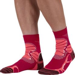 Skarpetki Monnet Extra Light Mid. Czerwone skarpetki męskie MONNET, bez wzorów. Za 185.50 zł.