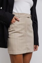 Spódnica w paski w kolorze BEIGE TONE- RADIANCE MINI-XL. Brązowe spódniczki damskie Marsala, xl, bez wzorów, z poliesteru, eleganckie, mini, proste. W wyprzedaży za 49.98 zł.