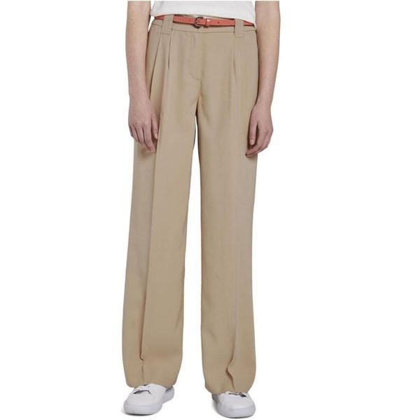 Spodnie turystyczne damskie Tom Tailor Lea. Brązowe spodnie dresowe damskie Tom Tailor, na lato, bez wzorów, z materiału. W wyprzedaży za 208.00 zł.