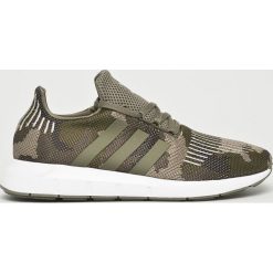 Adidas Originals - Buty Swift Run. Buty sportowe na co dzień męskie adidas Originals, z gumy, bez zapięcia. W wyprzedaży za 299.90 zł.