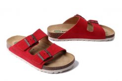 DR. BRINKMANN 700697-04 rot, klapki damskie. Czerwone klapki damskie Dr. Brinkmann, bez wzorów, ze skóry, bez obcasa. Za 211.92 zł.