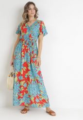 Niebiesko-Czerwona Kopertowa Sukienka Maxi z Gumką w Pasie w Kwiaty z Wiskozy Aryna. Niebieskie sukienki damskie Born2be, na lato, l, bez wzorów, z materiału, bez kołnierzyka, bez ramiączek, maxi, kopertowe. W wyprzedaży za 95.99 zł.