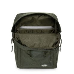 Średni plecak z uchwytem na bidon Eastpak. Zielone plecaki damskie Eastpak, bez wzorów, eleganckie. Za 429.00 zł.
