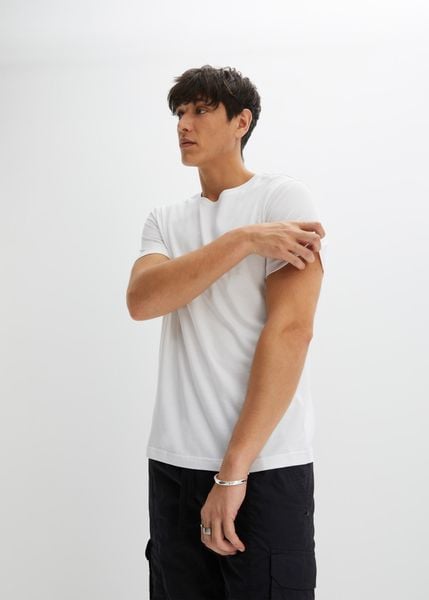 T-shirt (5 szt.). Niebieskie t-shirty męskie bonprix, l, bez wzorów, bez kołnierzyka. Za 159.99 zł.