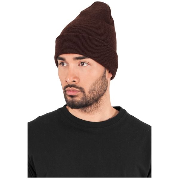 Czapka Flexfit heavyweight long. Brązowe czapki zimowe damskie FLEXFIT. W wyprzedaży za 35.00 zł.