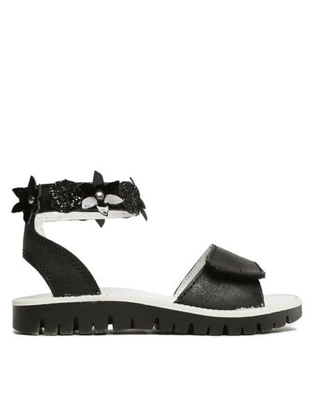 Primigi Sandały 3886311 M Czarny. Czarne sandały dziewczęce Primigi, ze skóry, bez zapięcia. Za 249.99 zł.