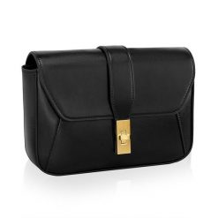 Torebka damska REESE czarny. Czarne torebki klasyczne damskie bez wzorów, ze skóry, bez dodatków. Za 38.13 zł.