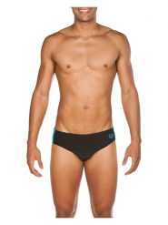 Arena Kąpielówki w kolorze czarnym rozmiar: 9. Czarne kąpielówki męskie Arena, bez wzorów. Za 48.16 zł.