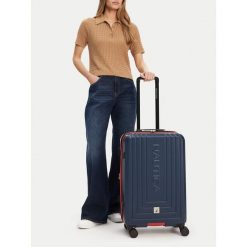 Walizka średnia Nautica. Niebieskie walizki męskie Nautica, bez wzorów, średnie. Za 319.99 zł.