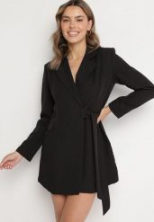Czarna Kopertowa Sukienka z Imitacją Kieszeni Talriti. Czarne sukienki damskie Born2be, l, bez wzorów, eleganckie, bez kołnierzyka, bez ramiączek, mini, kopertowe. Za 89.99 zł.