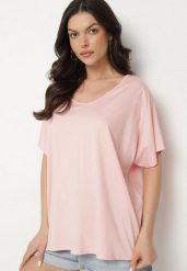 Jasnoróżowy T-shirt z Wiskozą o Kroju Nietoperza Liosma. Czerwone t-shirty damskie Born2be, bez wzorów, z jeansu, bez kołnierzyka. Za 54.99 zł.