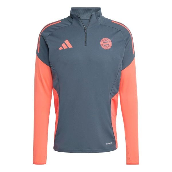 Kurtka dresowa Bayern Monachium 2025/26. Szare kurtki męskie Adidas, bez wzorów, z dresówki, sportowe, bez kaptura. W wyprzedaży za 258.50 zł.