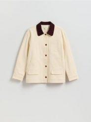 Bawełniana kurtka z kołnierzem - złamana biel. Kurtki damskie Reserved, l, bez wzorów, z bawełny, bez kaptura. Za 299.99 zł.