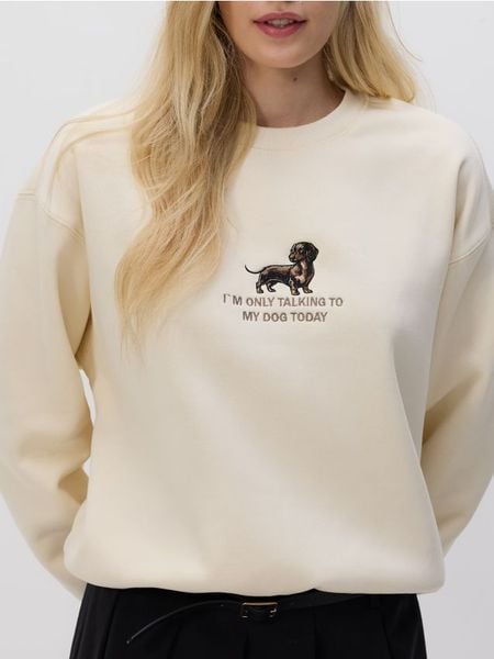 Bluza z ozdobnym haftem - kremowy. Białe bluzy bez kaptura damskie Reserved, l, z bawełny. W wyprzedaży za 79.99 zł.