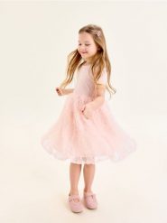 Sukienka z tiulowym dołem - różowy. Czerwone sukienki dziewczęce Sinsay, bez wzorów, z tiulu, bez ramiączek. Za 35.99 zł.