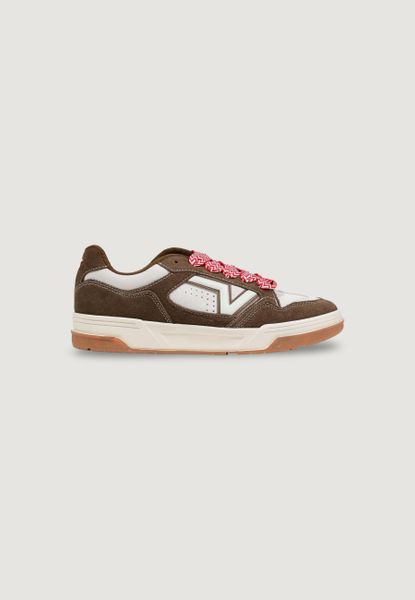 Obuwie sportowe Mężczyzna VANS Upland. Brązowe buty sportowe na co dzień męskie Vans, ze skóry, bez zapięcia, trekkingowe. Za 468.50 zł.