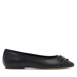 Baleriny Nine West. Czarne baleriny damskie Nine West, bez wzorów, bez obcasa. Za 109.99 zł.