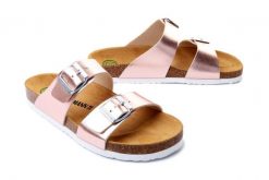DR. BRINKMANN 700993-42 rose, klapki profilaktyczne damskie. Czerwone klapki damskie Dr. Brinkmann, bez wzorów, bez obcasa. Za 174.17 zł.