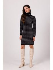 Be Wear Dzianinowa sukienka w kolorze czarnym rozmiar: L/XL. Czarne sukienki damskie Be Wear, l, bez wzorów, z dzianiny, bez kołnierzyka, bez ramiączek, mini. Za 180.06 zł.