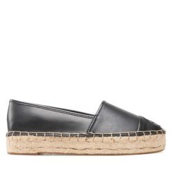 Espadryle Guess. Czarne espadryle damskie Guess, z aplikacjami, bez obcasa. Za 239.99 zł.