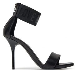 Sandały LOVE MOSCHINO. Czarne sandały damskie Love Moschino, bez wzorów, bez obcasa, na szpilce. Za 869.99 zł.