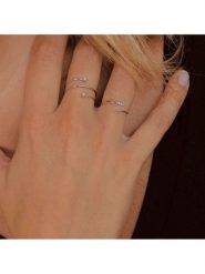 DIA DIAMONDS Srebrny pierścionek z diamentami rozmiar: 58. Szare pierścionki damskie DIA DIAMONDS, z diamentem, srebrne. Za 131.74 zł.