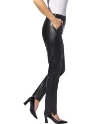 WITT WEIDEN Spodnie w kolorze czarnym ze skóry syntetycznej rozmiar: 44. Czarne spodnie materiałowe damskie WITT WEIDEN, bez wzorów, ze skóry. Za 56.53 zł.