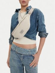 Guess Jeans Torebka CWBEO-GUESS-B-017-09 Écru. Białe torebki klasyczne damskie Guess Jeans, z aplikacjami, z jeansu, bez dodatków. Za 99.99 zł.