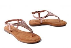 TAMARIS 1-28132-44 586 rose glam, sandały damskie. Czerwone sandały damskie Tamaris, bez wzorów, z gumy, bez obcasa, na obcasie. Za 191.92 zł.