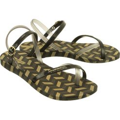 IPANEMA 82291 FASHION SAND. V FEM 22155 black/smoke, sandały damskie. Czarne sandały damskie Ipanema, bez wzorów, bez obcasa. W wyprzedaży za 53.90 zł.