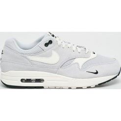 Nike Sportswear - Buty Air Max 1 Premium. Szare buty sportowe na co dzień męskie Nike Sportswear, z materiału, bez zapięcia. W wyprzedaży za 479.90 zł.