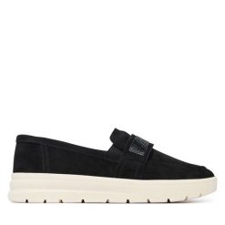 Półbuty Caprice. Czarne półbuty damskie Caprice, bez wzorów, bez obcasa, na płaskiej podeszwie. Za 399.99 zł.