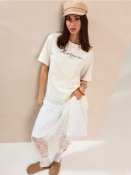 Bawełniana koszulka z kontrastową lamówką - kremowy. Białe t-shirty damskie Sinsay, l, bez wzorów, z bawełny, bez kołnierzyka. Za 25.99 zł.