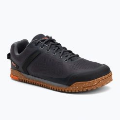 Buty berefoot męskie Xero Shoes Ridgeway Mesh Low. Czarne buty trekkingowe męskie XERO SHOES, z meshu, bez zapięcia, trekkingowe. Za 489.99 zł.