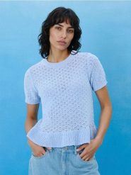 Ażurowy sweter - błękitny. Niebieskie swetry klasyczne damskie Sinsay, l, bez kołnierzyka. Za 39.99 zł.